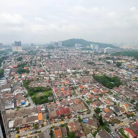 Duplex Industrial Loft 5Pax Above Eko Cheras Mall